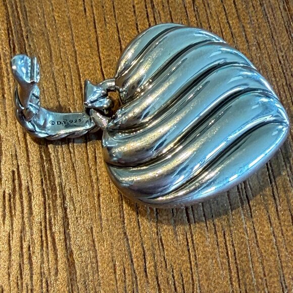 DAVID YURMAN DIAMOND 0.17 CTW STERLING SILVER 925 SCULPTED CABLE HEART PENDANT - Picture 9 of 9